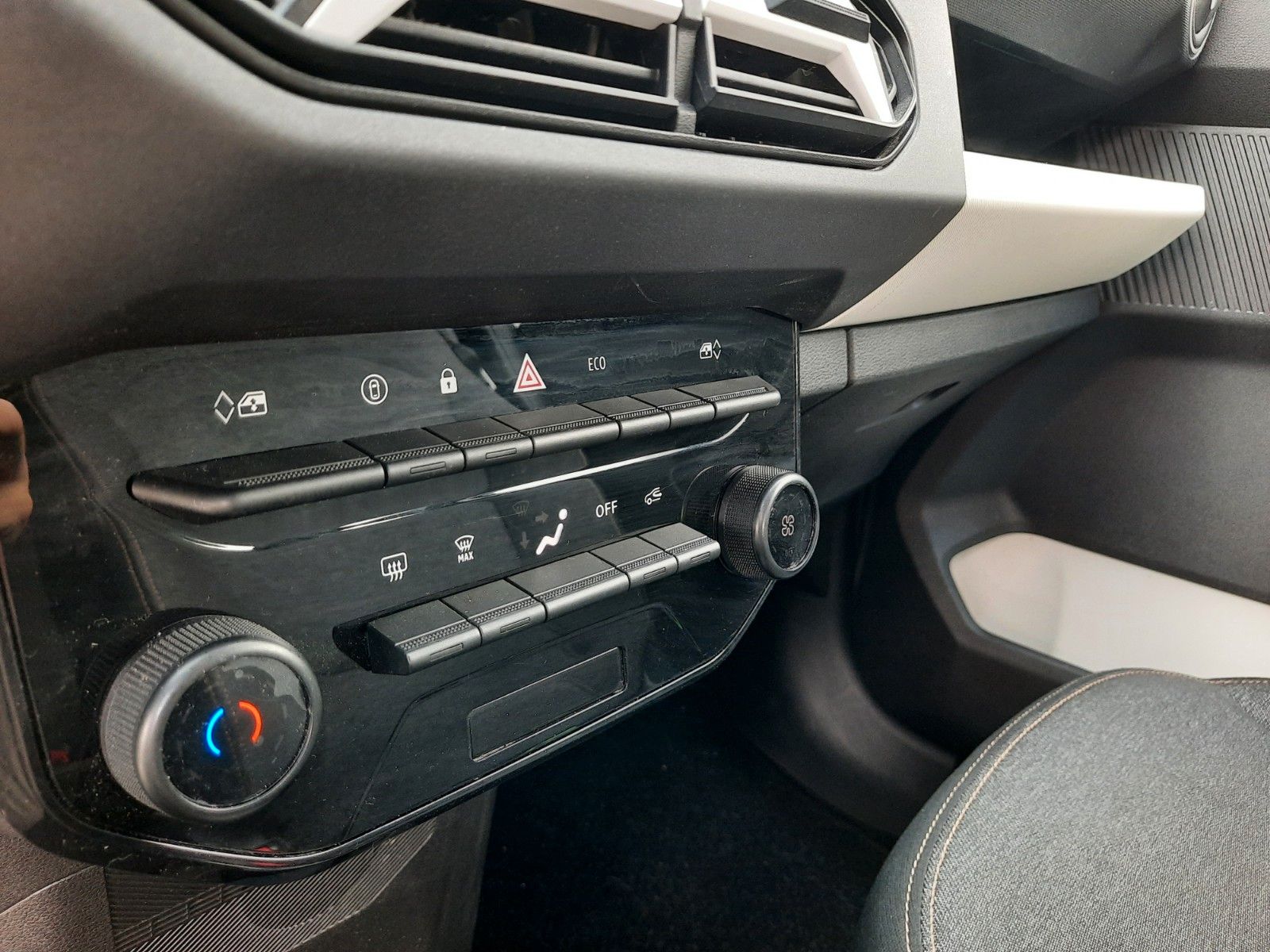 Dacia Spring - Bild 14