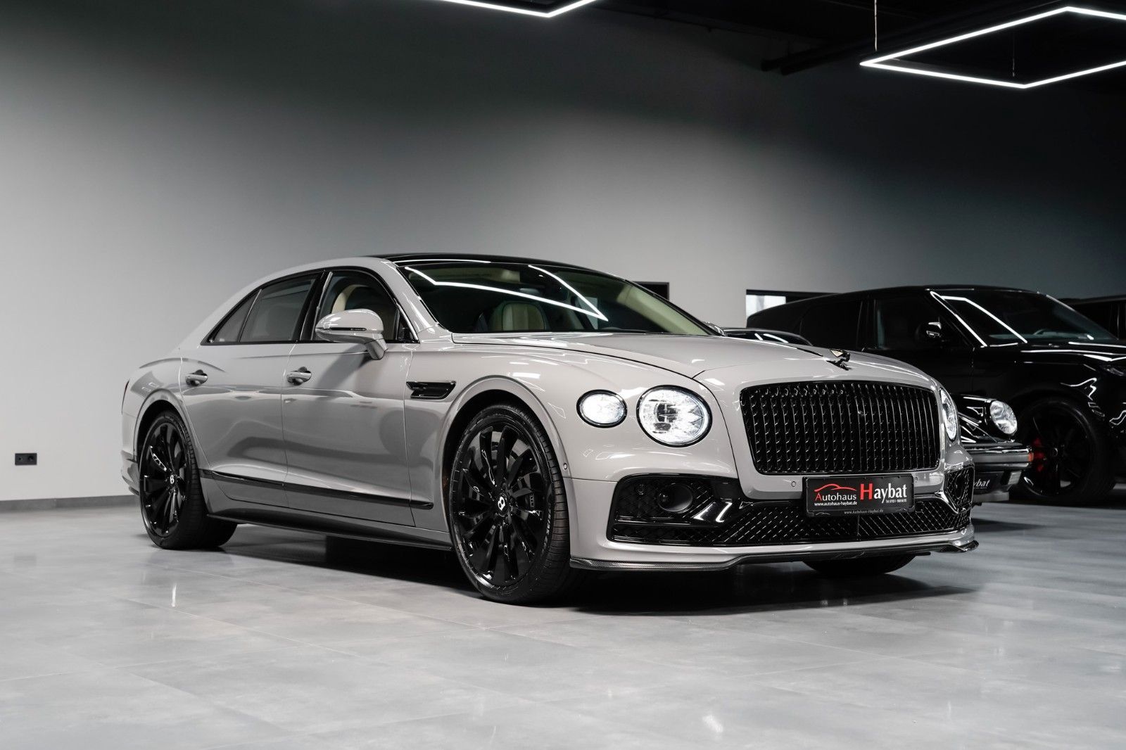 BENTLEY Flying Spur