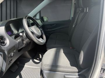 Mercedes eVito - 6