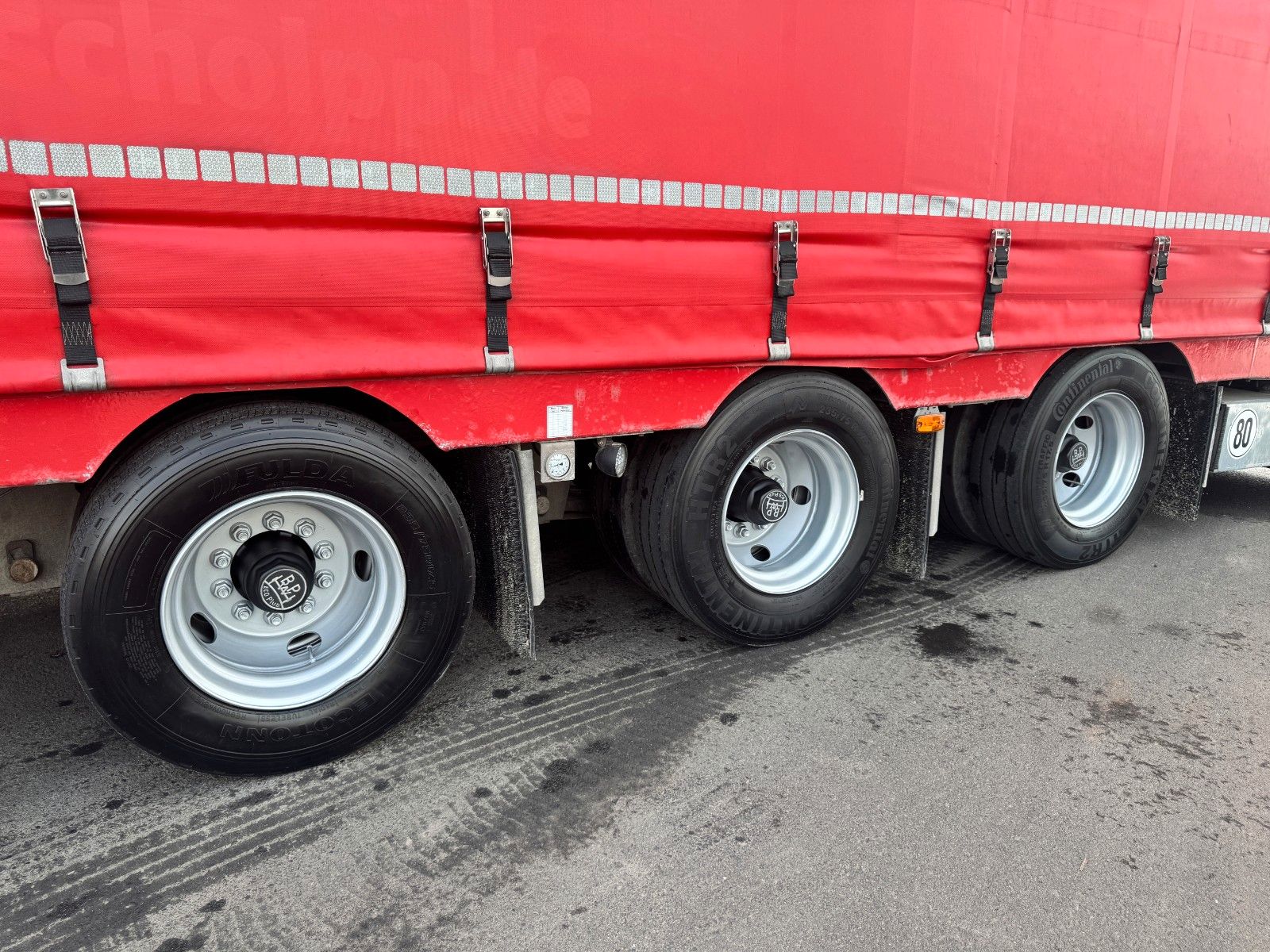 Fahrzeugabbildung Müller-Mitteltal TS 3 PROFI 30,0 Maschinentransporter hydr. Rampe