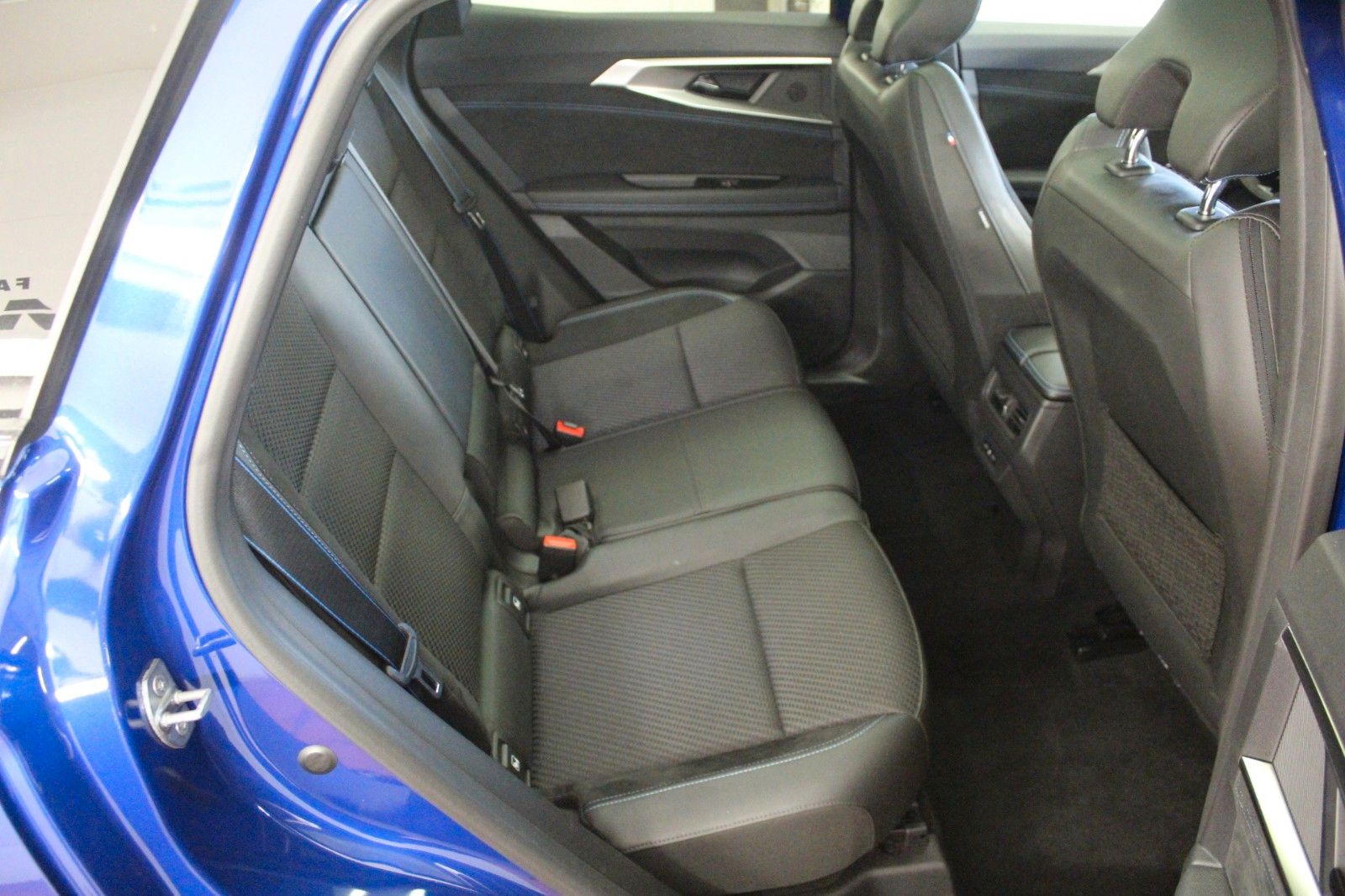 Fahrzeugabbildung Renault Austral E-Tech Full Hybrid 200 Techno Esprit Alp