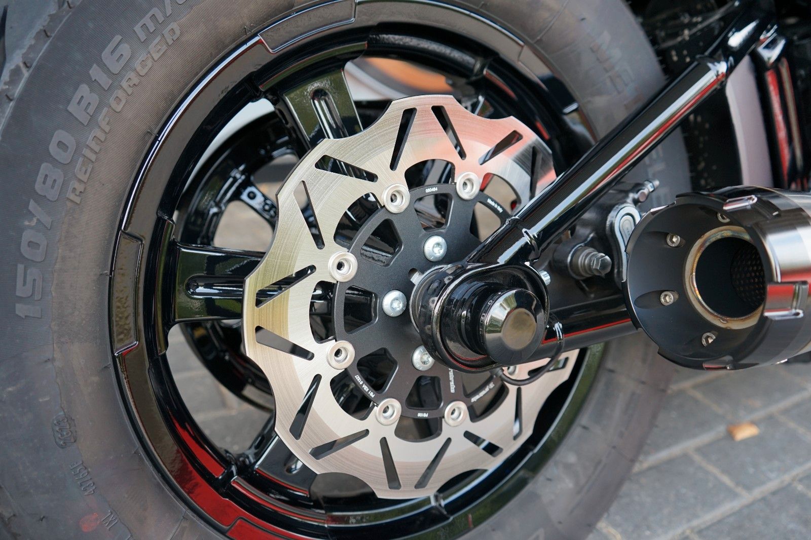Fahrzeugabbildung Harley-Davidson Softail Street Bob FXBB CLUBSTYLE