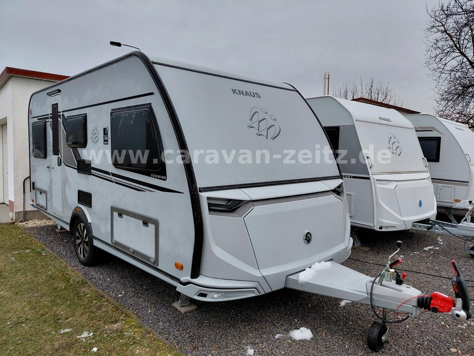 Knaus Südwind 460 EU Black Selection
