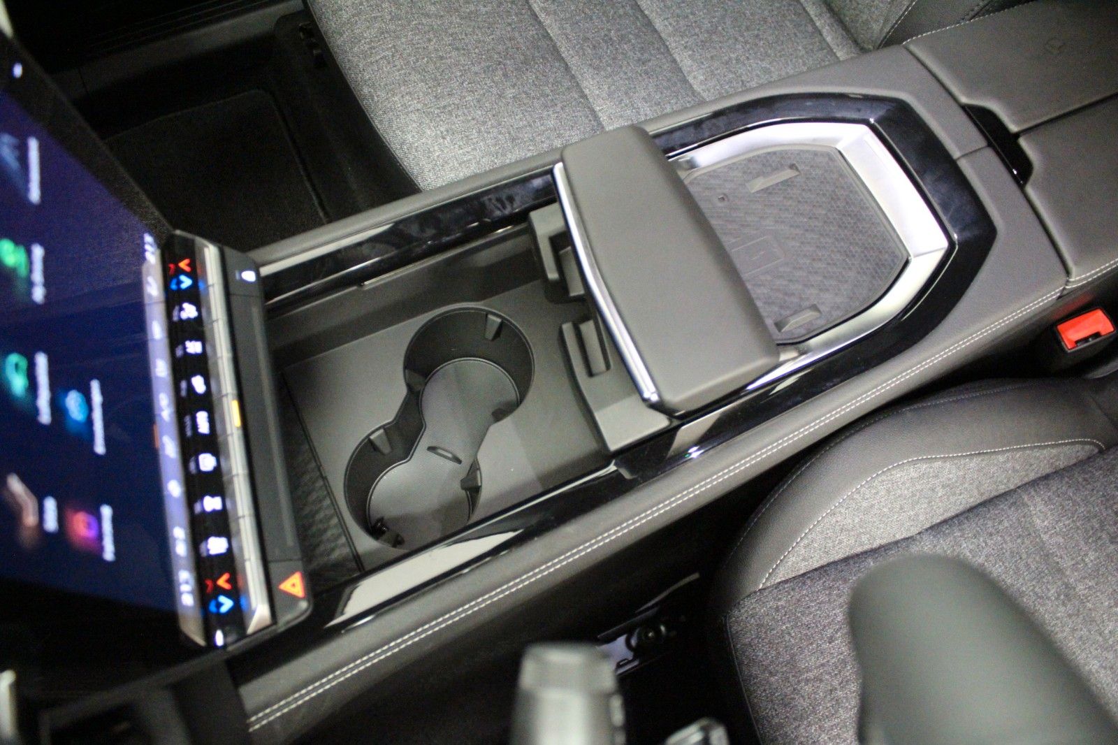 Fahrzeugabbildung Renault Austral Mild Hybrid 160 Techno *Winter-Paket*