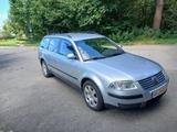Volkswagen Passat Variant 2.0 Trendline Variant - VW Passat Variant von 2001