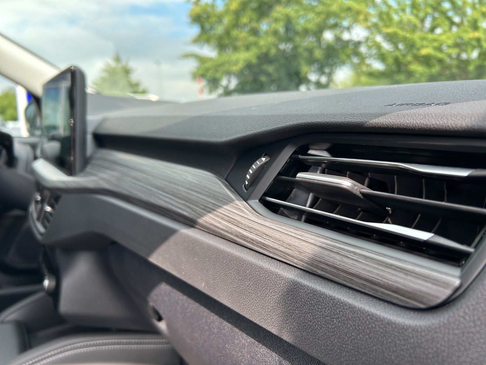 Fahrzeugabbildung Ford Kuga 2,5 Active Fullhybrid Automatik