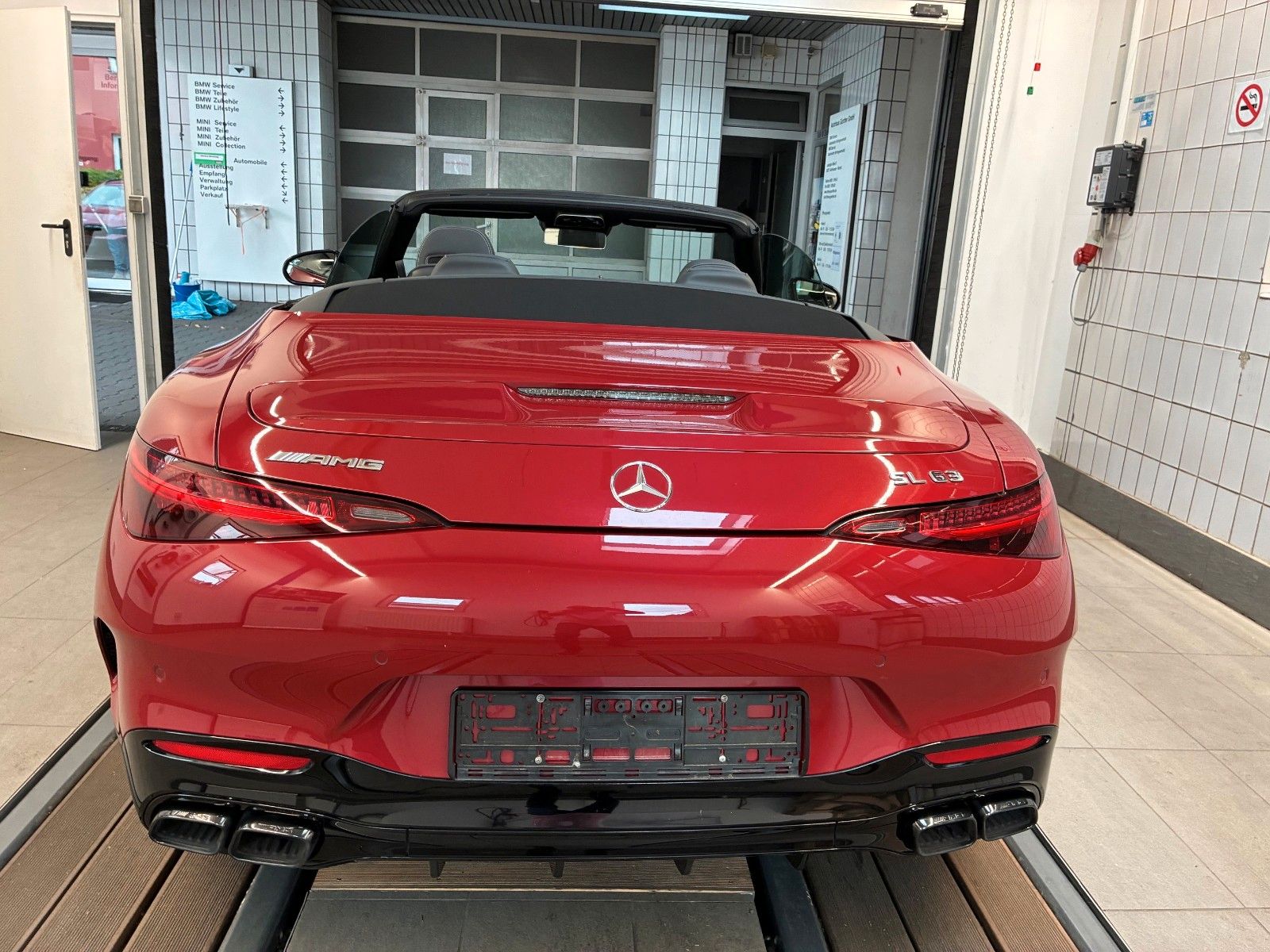 Mercedes-Benz SL 63 AMG Mercedes-AMG SL 63 4MATIC foto 2