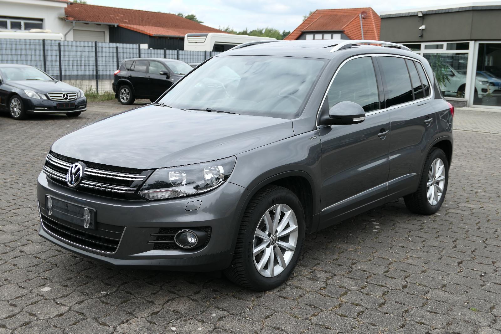 Volkswagen Tiguan Lounge Sport & Style BMT/AHK/R-Cam/Pano