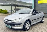 Peugeot 206 cc PDC KLIMA TÜV - Peugeot aus 2002