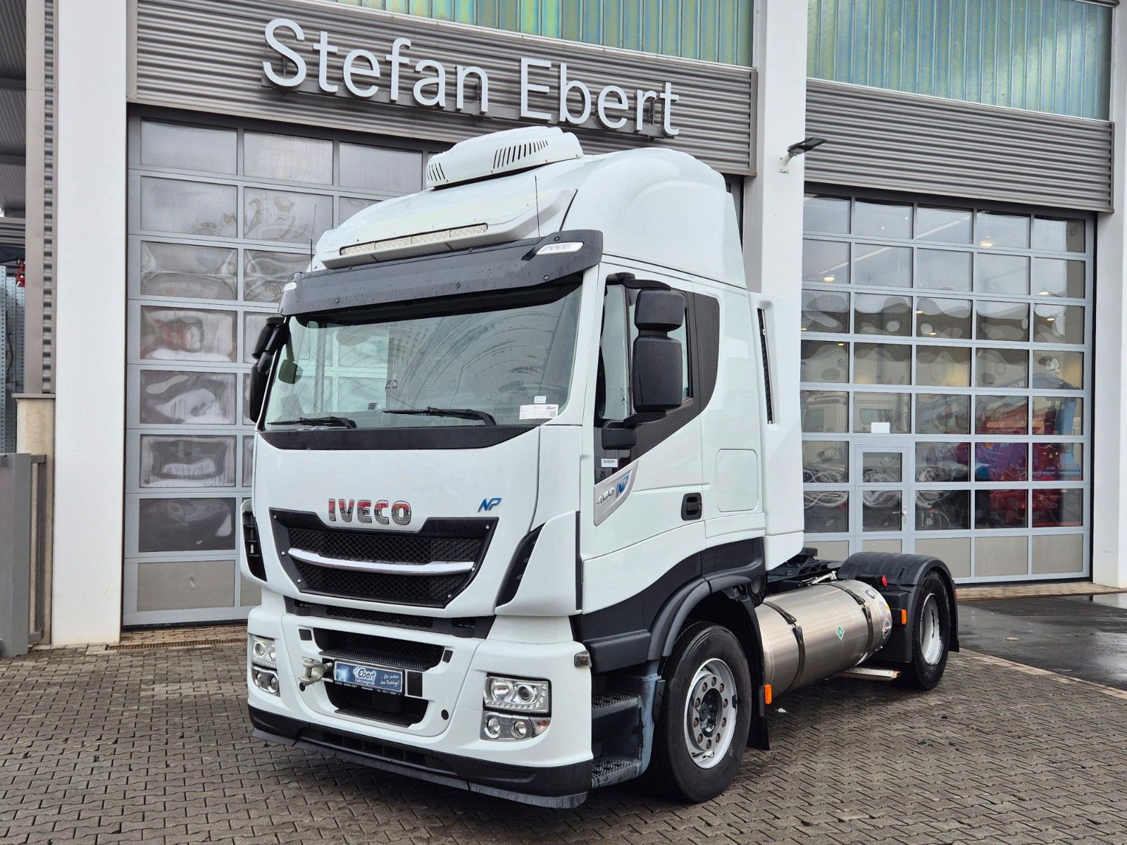 Fahrzeugabbildung Iveco Stralis AS440S46T/P NG LNG Standklima Intarder