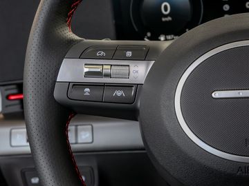 Hyundai Kona 1.6 N Line X 4WD Autobahnassistent Kamera