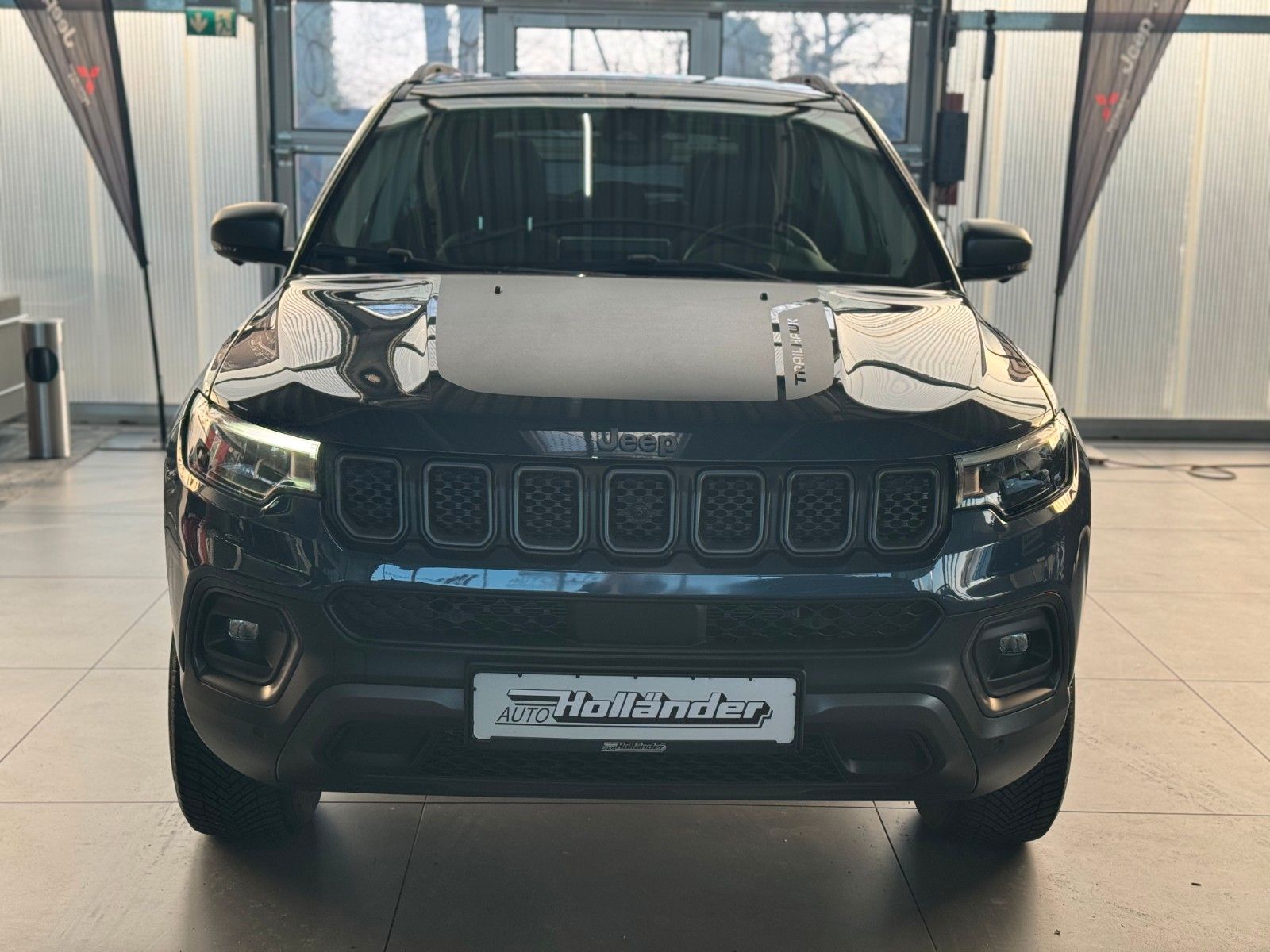 Fahrzeugabbildung Jeep Compass 1.3 Plug-In Hybrid Trailhawk  4WD