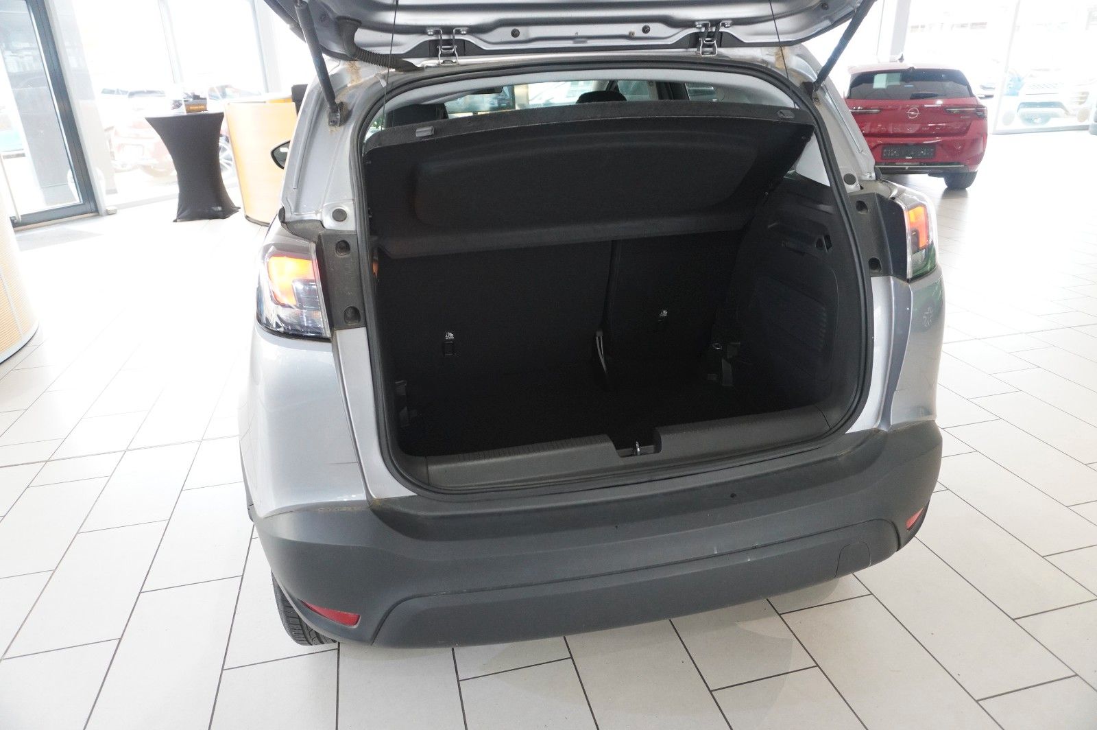 Fahrzeugabbildung Opel Crossland (X) 1.2 EDITION NAVI/LED/KAMERA/TEMP.