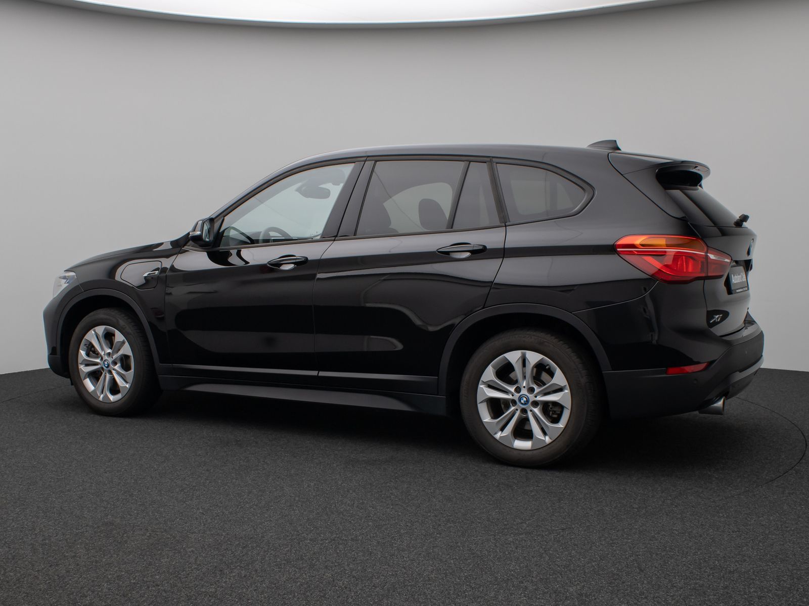 Fahrzeugabbildung BMW X1 xD25e ParkAss DAB Navi Lordos GwschwindigReg
