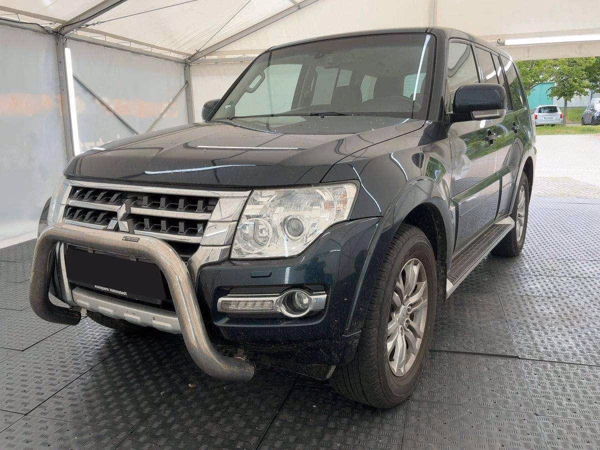 Mitsubishi Pajero 3.2 DI-D SUV-Star (5-trg.) *Navi| Xenon|