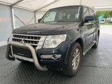 Mitsubishi Pajero 3.2 DI-D SUV-Star (5-trg.) *Navi| Xenon| - Mitsubishi: Tr
