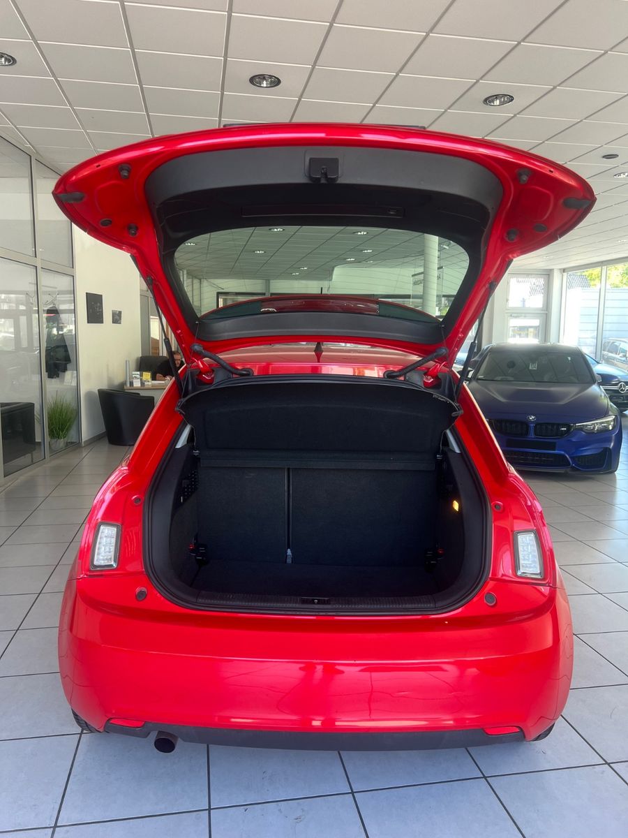 Fahrzeugabbildung Audi A1 attraction * Sitzheizung *