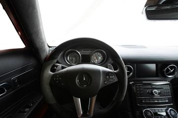 صورة مصغرة 11 لـ 2010 Mercedes-BENZ SLS AMG