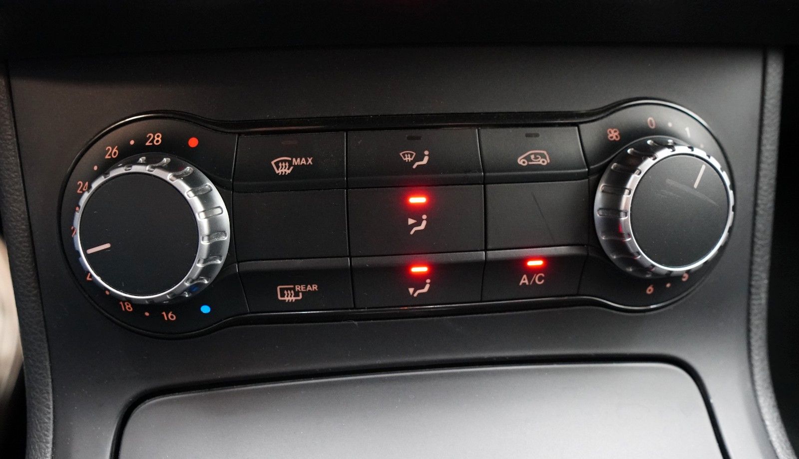 Fahrzeugabbildung Mercedes-Benz B 180 CDI *Navi*Shz*Automatik*