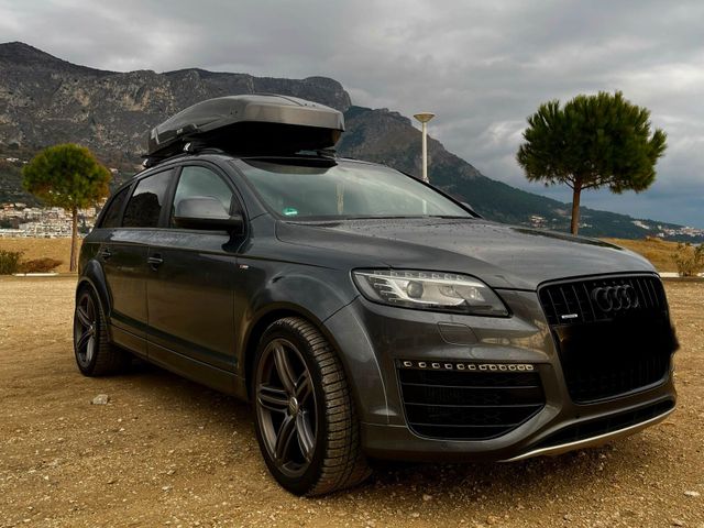 Audi Q7 4,2 tdi W12 Packet S Line 7 Sitz