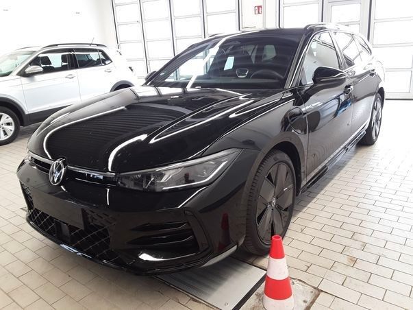 Passat Variant 1.5 TSI eHybrid R-Line AHK BLACK