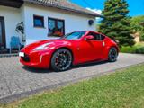 Nissan 370Z 3.7 - Schalter - rot  - Nissan aus 2016