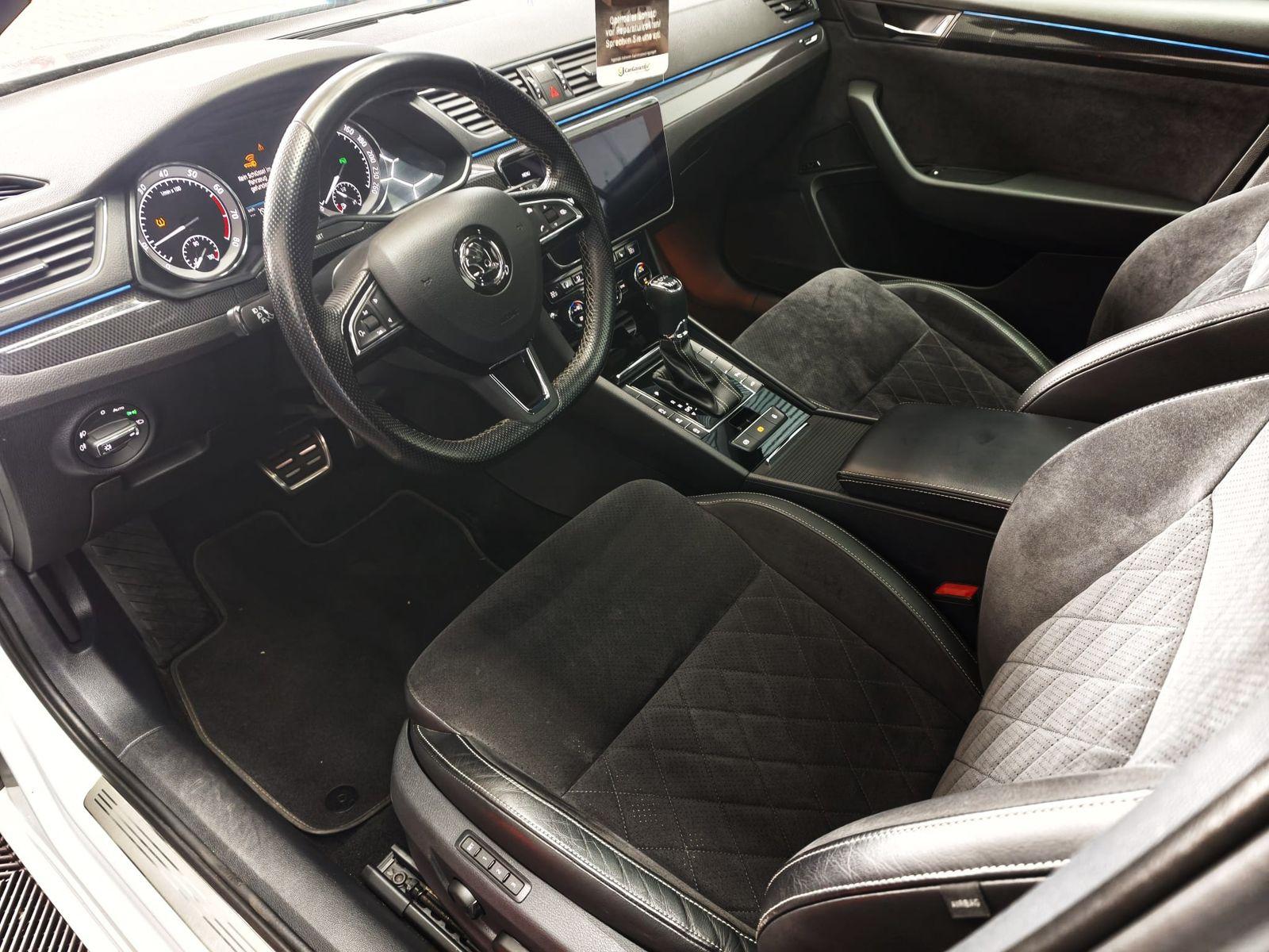Skoda Superb Combi 2.0 TSI SportLine 4x4*Canton*Std...