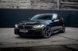 BMW M550i xDr H&K 360° HUD Laser ACC SHD StdHz Nappa - BMW M550 mit Schiebedach