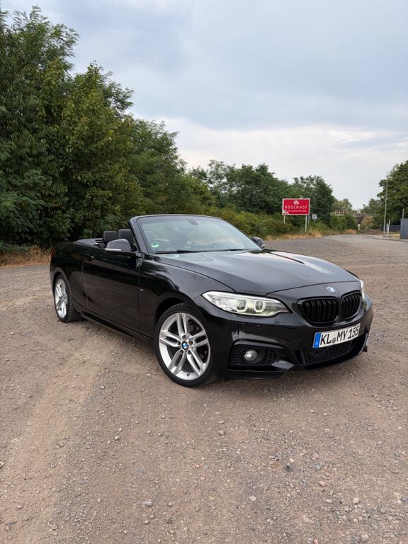Image of BMW 218
