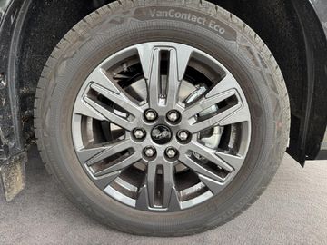 Ford Tourneo Custom 320 L1 Titanium FWD
