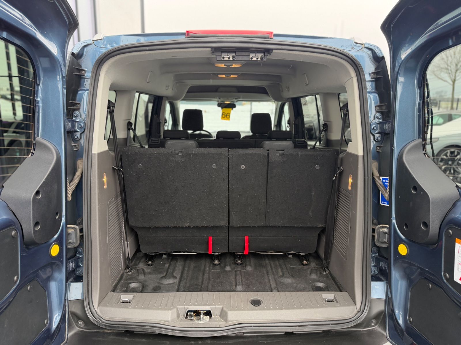 Transit Connect 1.5 TDCi Aut Kombi Lang 7Sitzer