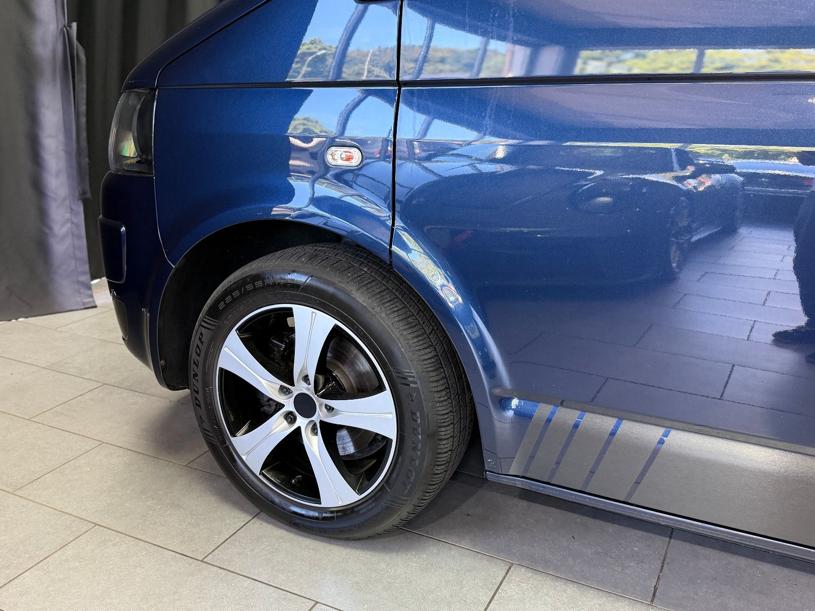 Fahrzeugabbildung Volkswagen T5 Transporter Kasten |KLIMA|1.HAND|RECARO|UMBAU