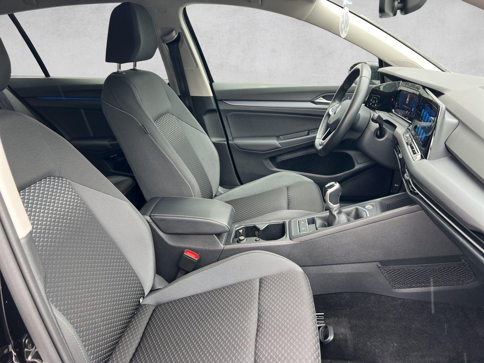Volkswagen Golf VIII Active 1.5 TSI AHK*LED*Kamera*ACC*Navi, миниатюра 27