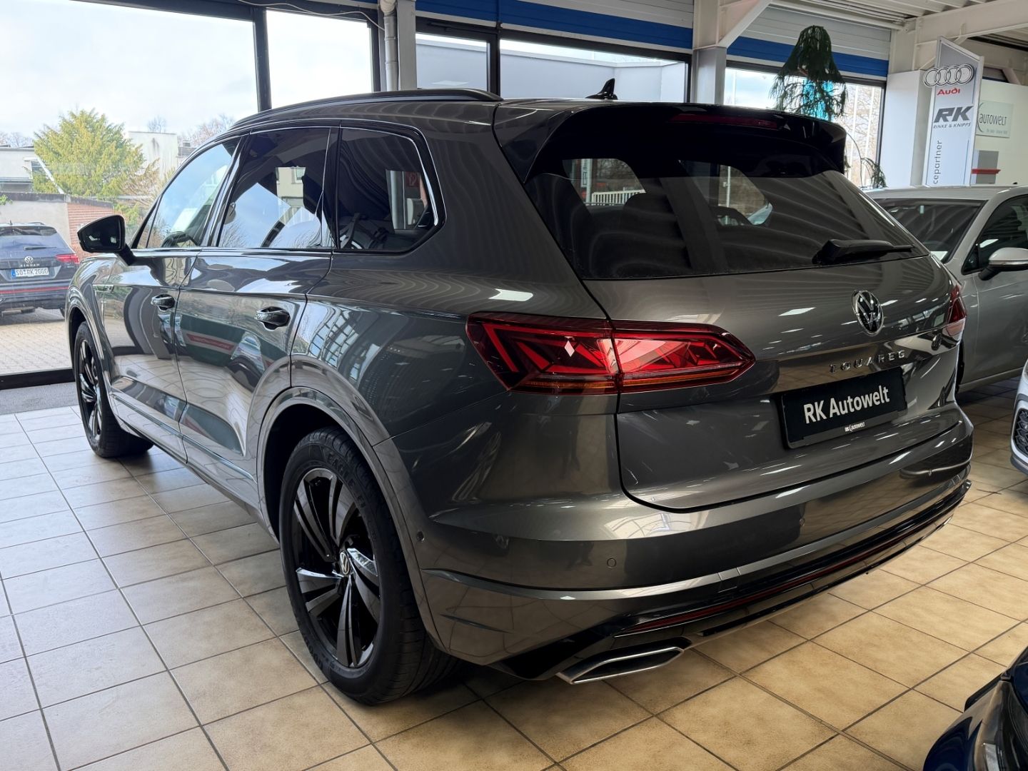 Volkswagen Touareg R-Line 4Motion R-Line Sportpaket Luftfed foto 13