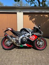 Aprilia RSV4 RF  - APRILIA RSV4RF
