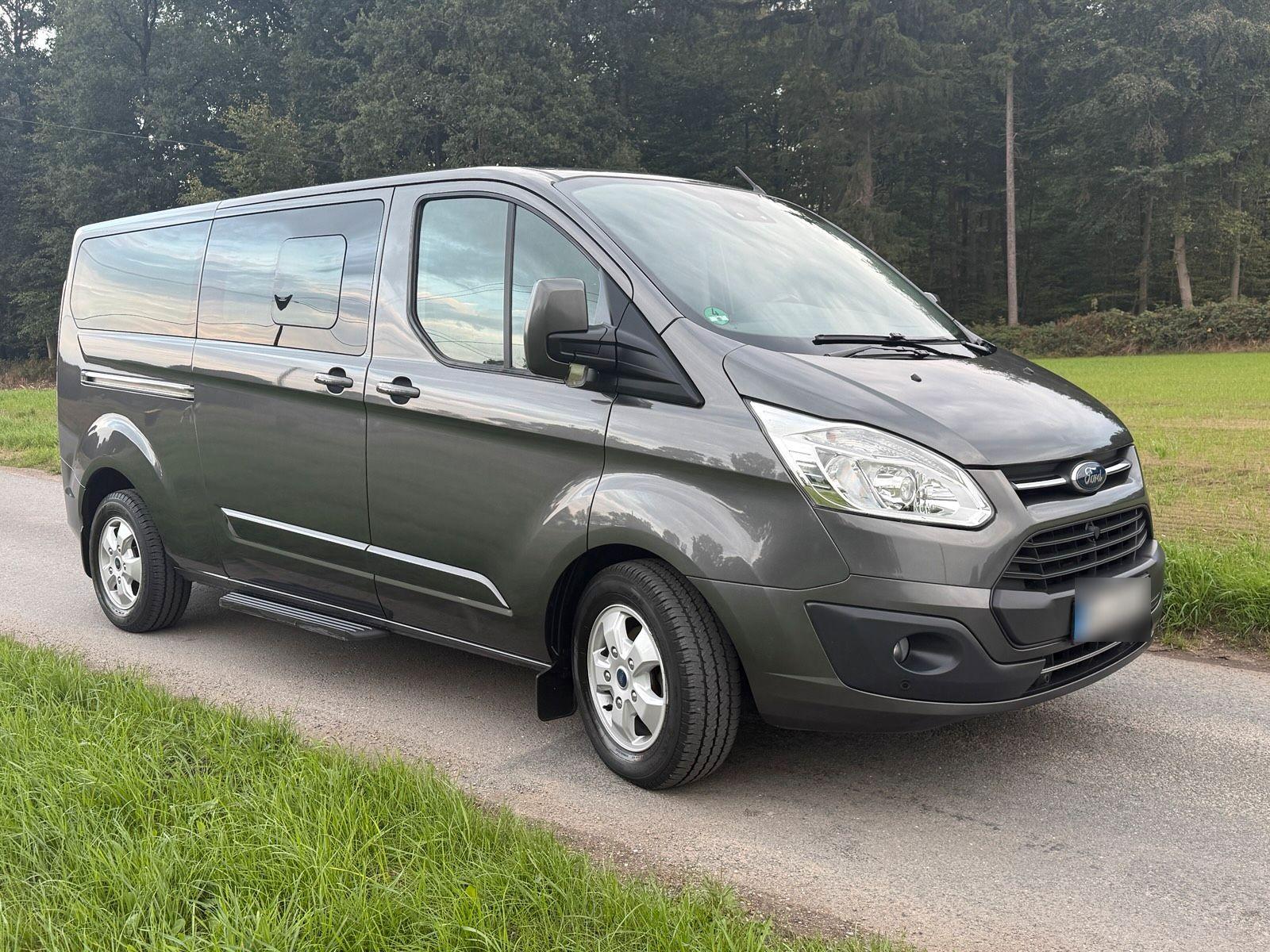 Ford Tourneo Custom