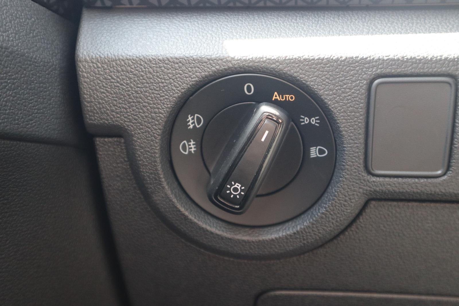 Volkswagen T-Cross 1.5 TSI Style DSG LED Navi ACC PDC DAB, миниатюра 18