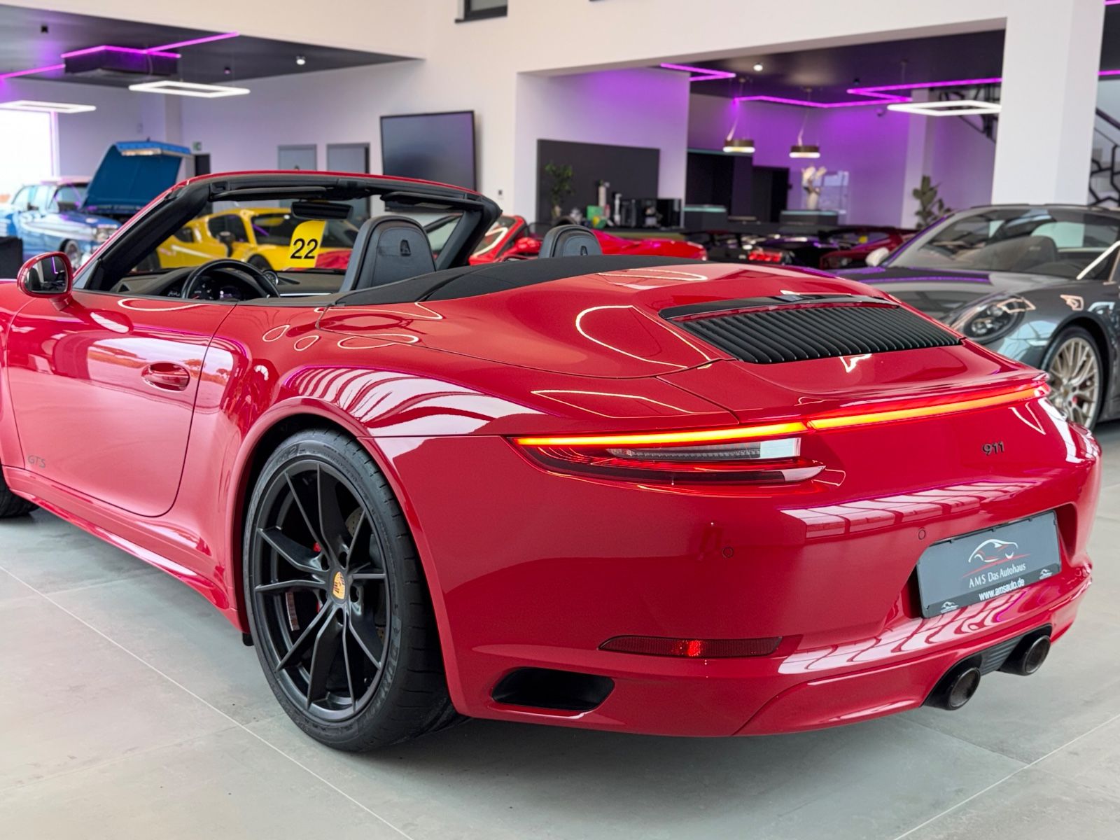 991.2 Carrera 4 GTS Cabrio Sport Chrono Lift