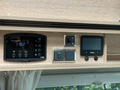 Pössl 2Win Vario*AUTOMATIK*