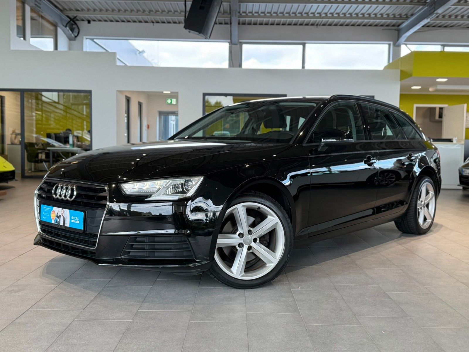 Audi A4 - 1
