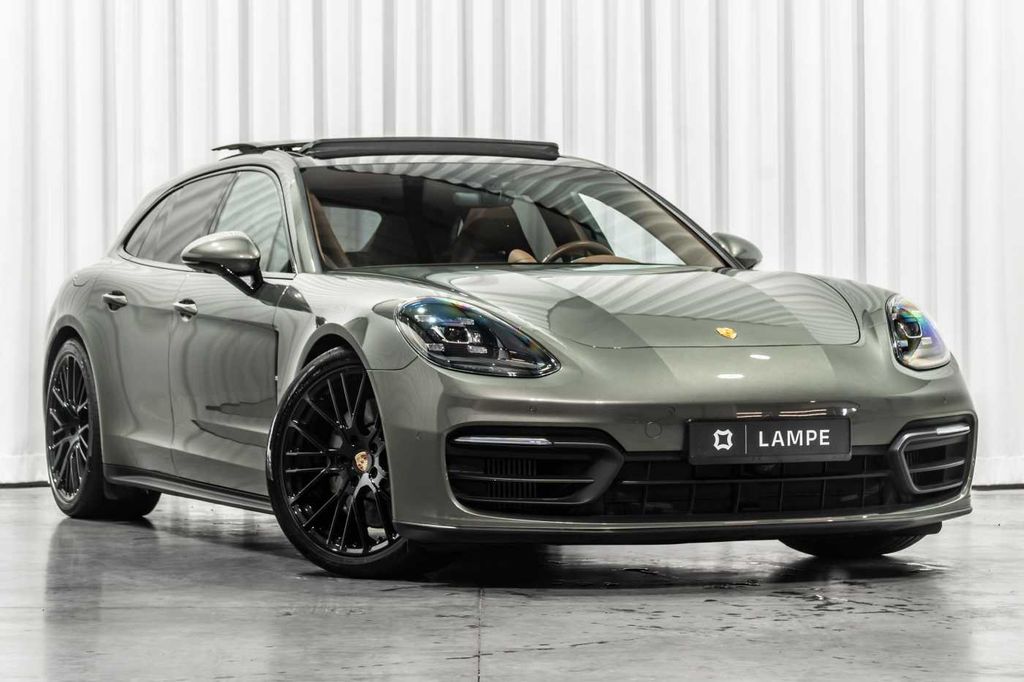 Image of Porsche Panamera