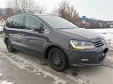 Volkswagen Sharan 2.0 TDI DSG Comfortline AHK  7 Sitzer  - VW Sharan von privat