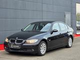 BMW 320 Baureihe 3 Lim. 320i - gebrauchte BMW 320 aus dem Jahr 2006