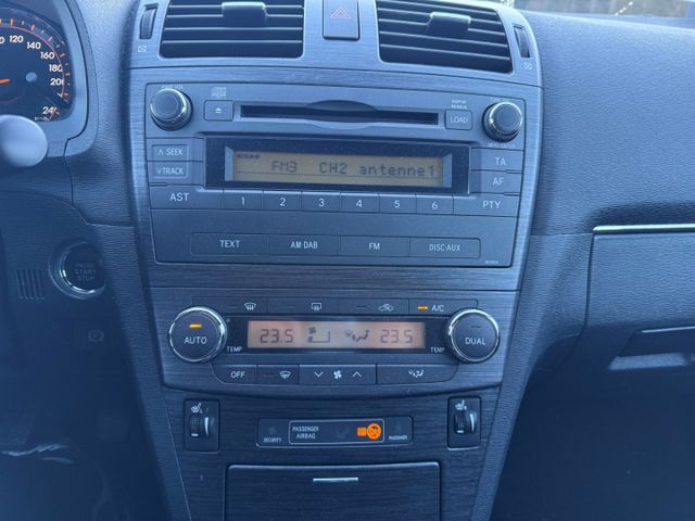 Avensis Executive Klimaautom SHZ Keyless Entry K