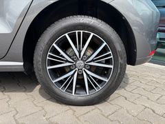Fahrzeugabbildung Volkswagen Polo 1.0 Allstar Klima Einparkhilfe Tempomat 15"