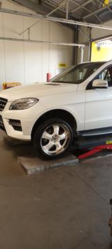 Mercedes-Benz ML 350 4MATIC BlueEFFICIENCY Edition 1 Edition 1 - gebrauchte Mercedes-Benz ML 350 aus dem Jahr 2012