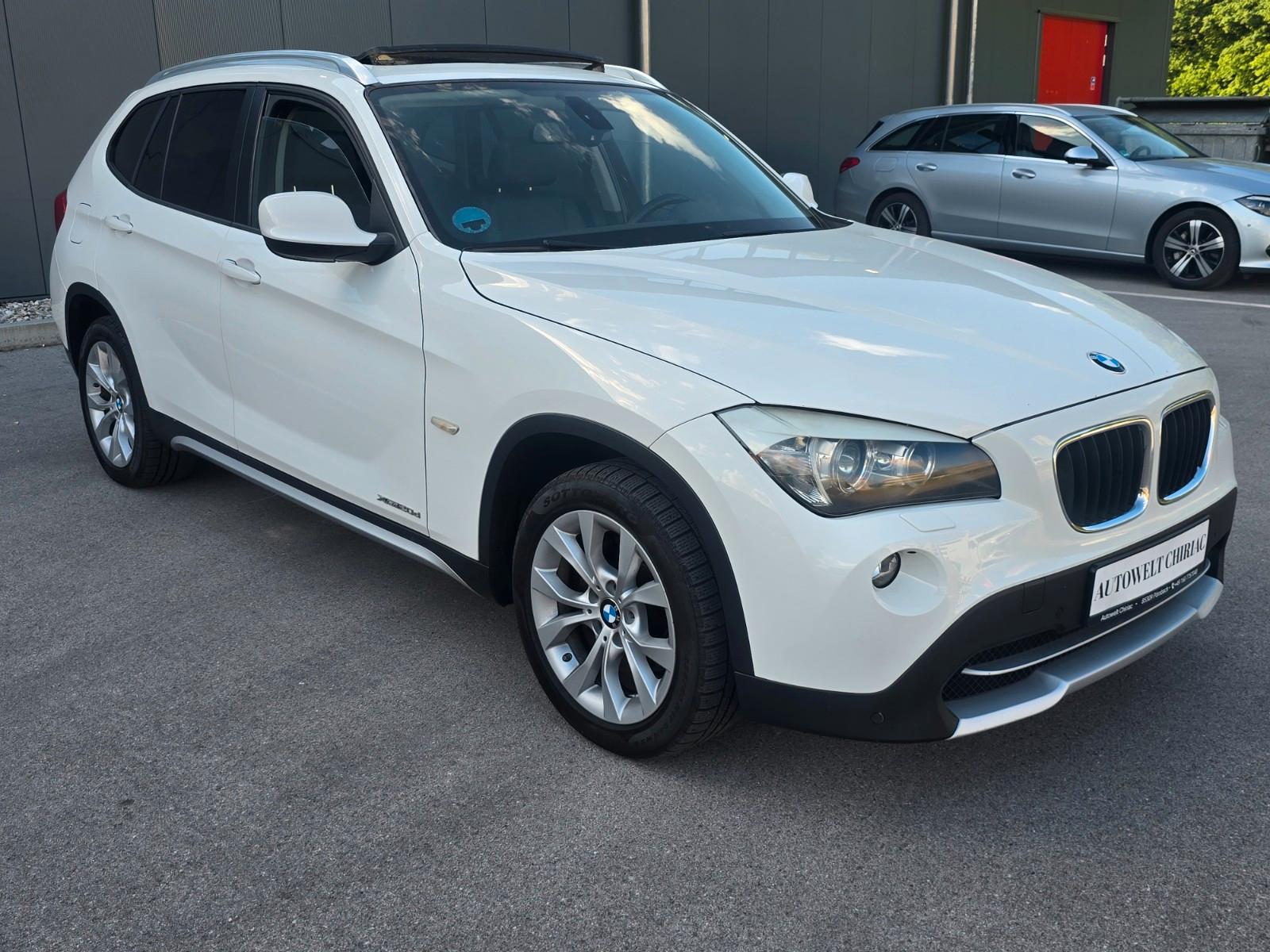 BMW X1 xDrive20d / Panoramadach  /kamera /Sportsitze