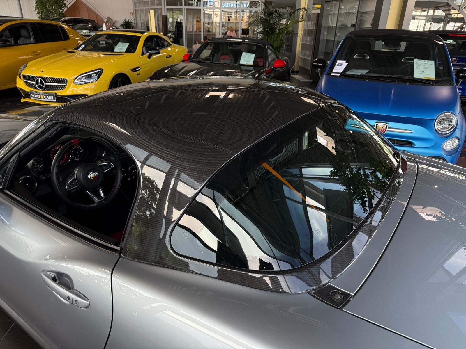 Fahrzeugabbildung Abarth 124 Spider GT HARDTOP LED LEDER