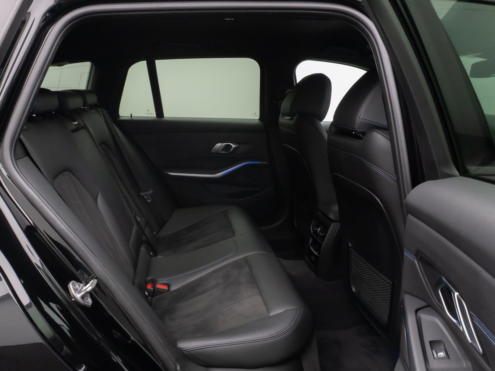 Fahrzeugabbildung BMW 320d M Sport HiFi Kamera DAB DriveAs Geschwindig