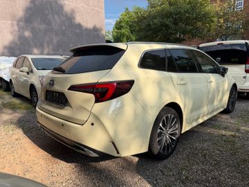 Toyota Corolla - 4